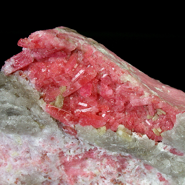 سنگ تولیت چیست؟